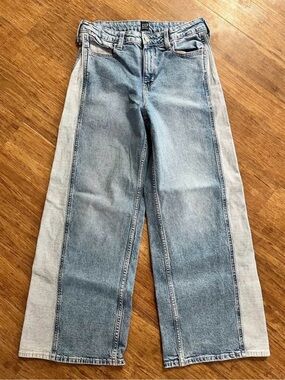 GAP Two-Tone Light Blue Wide Leg Jeans, Sz 18